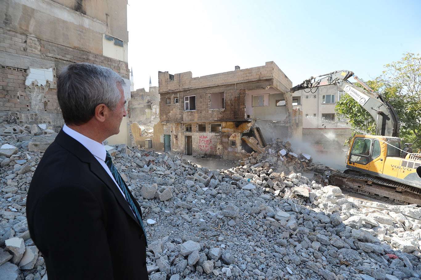 Gaziantep’te kentsel dönüşüm çalışmaları devam ediyor Gaziantep’te kentsel dönüşüm çalışmaları devam ediyor
